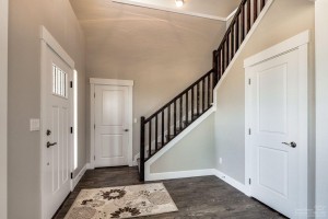 craftsman style foyer